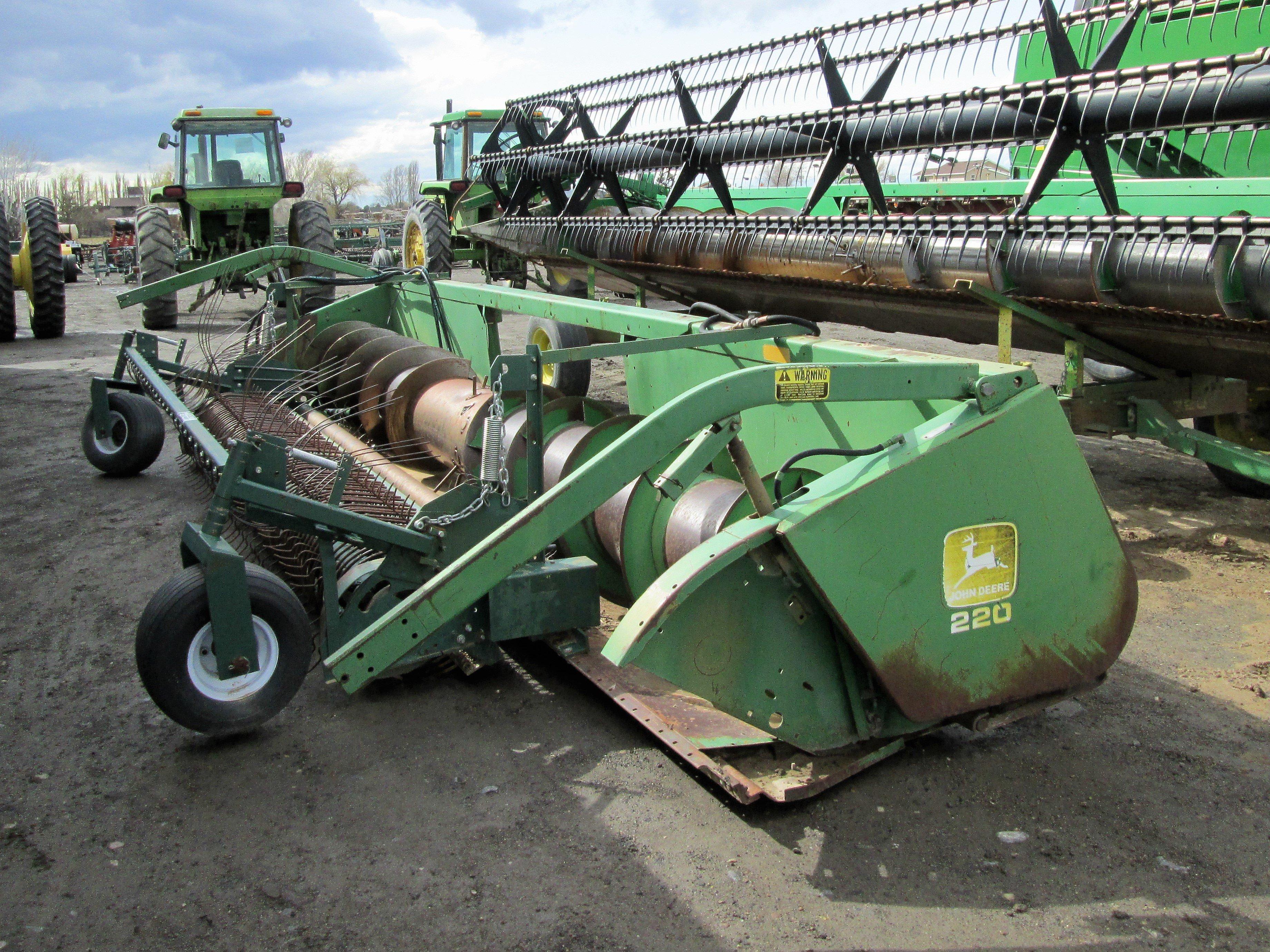 John Deere 220 20’ Header w/Pickett 12’ Pickup Header