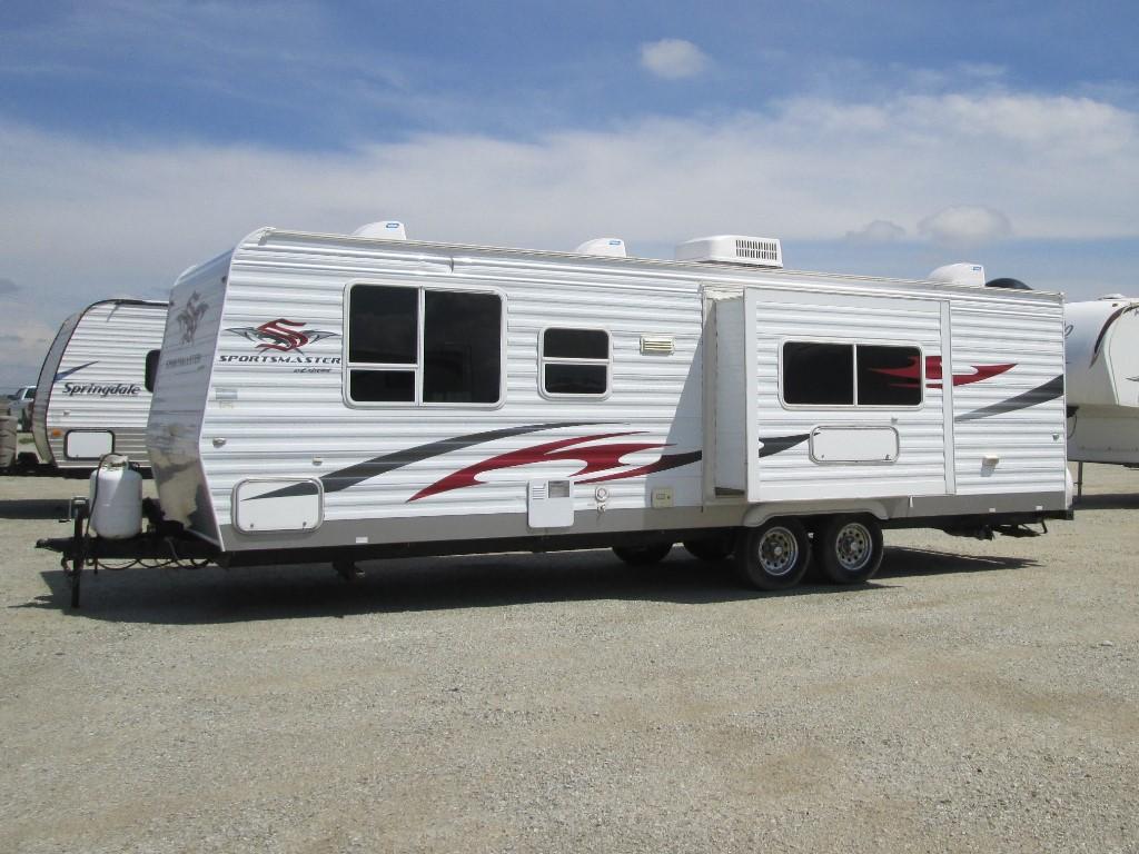 2008 EXTREME SPORTSMASTER 30’ BUMPER PULL TRAVEL TRAILER