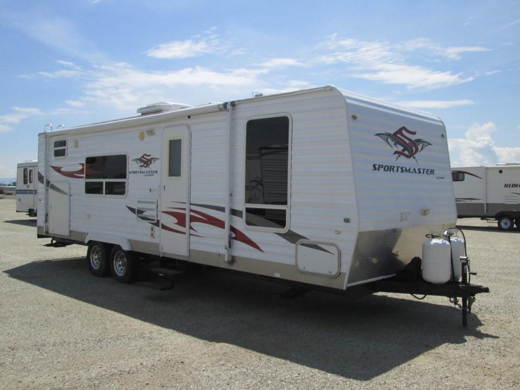 2008 EXTREME SPORTSMASTER 30’ BUMPER PULL TRAVEL TRAILER