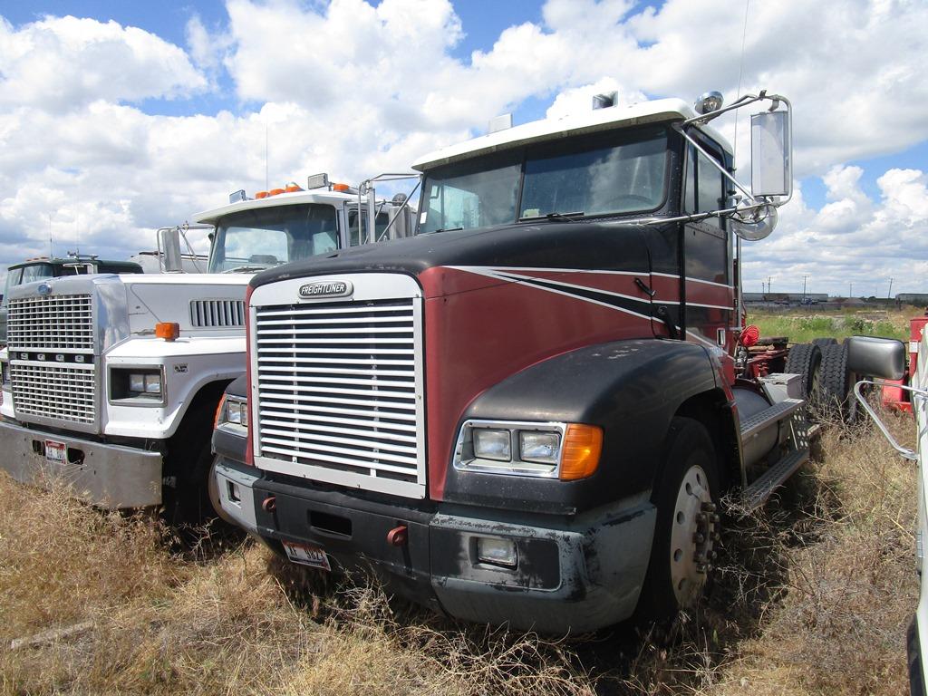 1998 Freightliner Semi Tractor