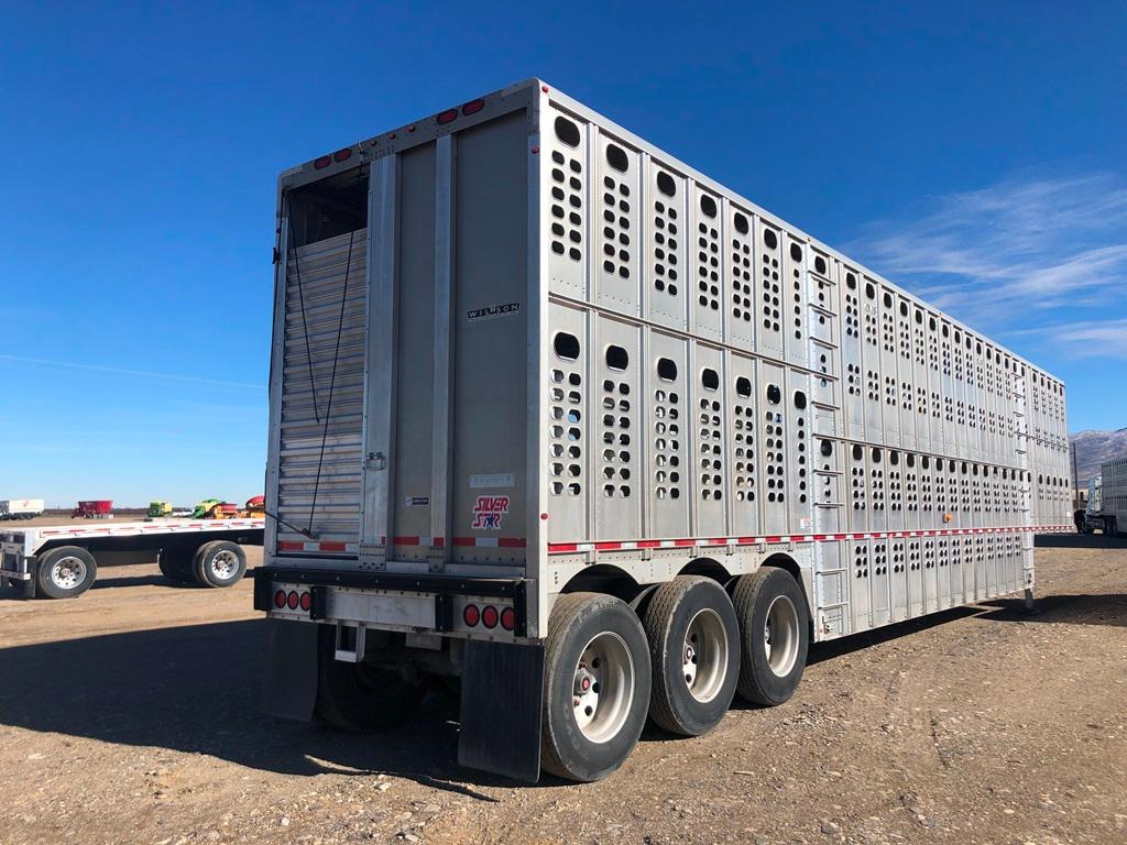 2014 Wilson PSDCL-406 3 Axle Livestock Trailer