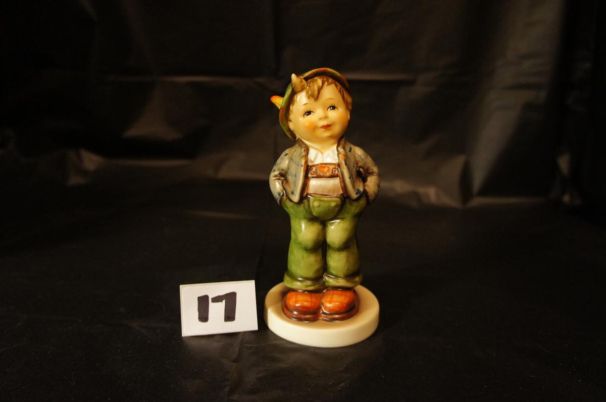 W. GERMANY - Hummel  #429  1989/90  " I Bin I Hello World"  [no box excellent condition]