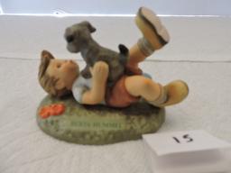 Goebel Figurine, Pals, BH 4, 1996, Porcelain, 4"