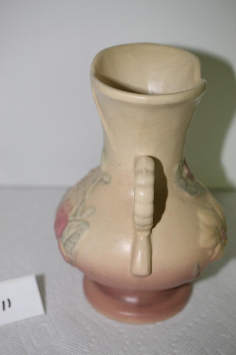 Hull Art Pottery Vase, Magnolia, USA, 15-6 1/4"