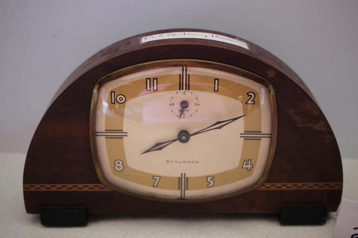 Mid Century Modern Stylewood Clock, 9" x 5"H x 1 1/2"D