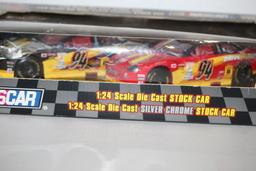 Bill Elliott 1:24 Scale Die Cast Stock Car & 1:24 Scale Silver Chrome Stock Car