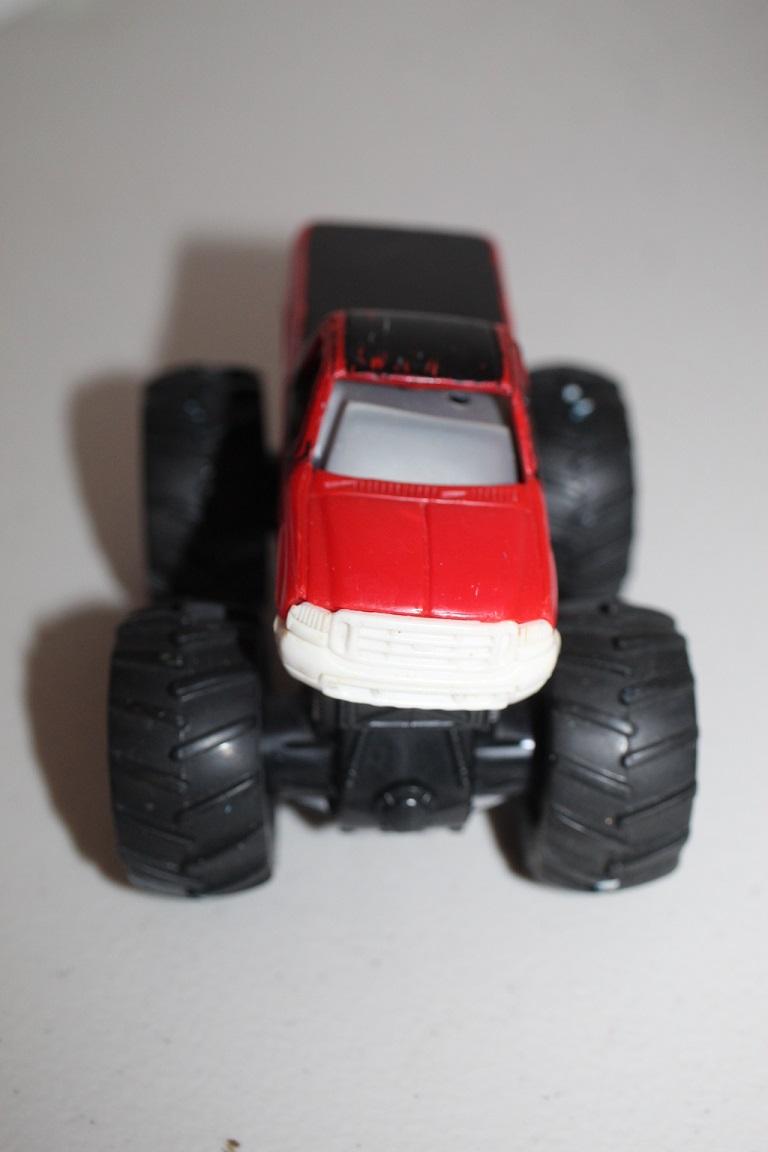 Monster Truck, Friction Push & Go, 2001 Mattel, 3"H x 4 1/2"L