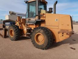 2006 CASE 621C LOADER, 8' FORK, ROPS CAB, INCLUDES 100'' GP BUCKET, CUMMINS DIESEL, HOURS N/A, S/N