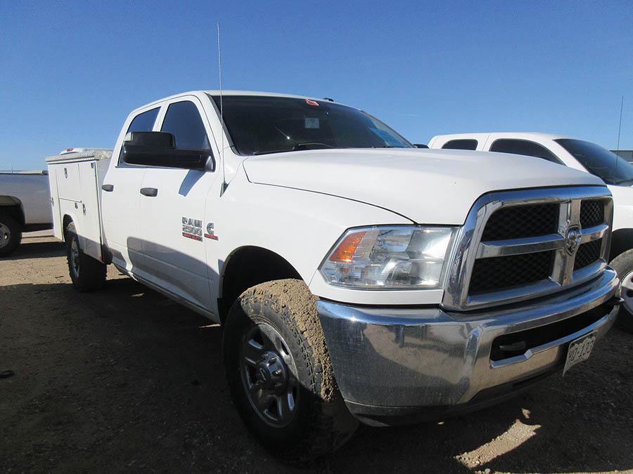 2014 WHITE DODGE RAM 2500 UTILITY TRUCK, MILES: 175,574, 4-DOOR, FUEL: DIESEL, ENGINE: CUMMINS 6.7L,