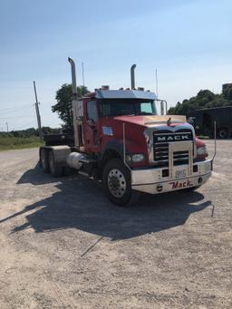 12'' CATERPILLAR BACKHOE BUCKET