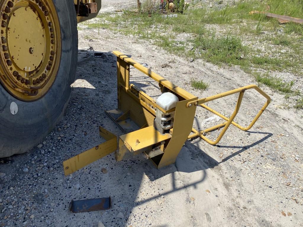 CATERPILLAR 988H WHEEL LOADER FOR PARTS/SCRAP, S/N: CAT0988HEBY00302, 35/65-33 TIRES, ENGINE