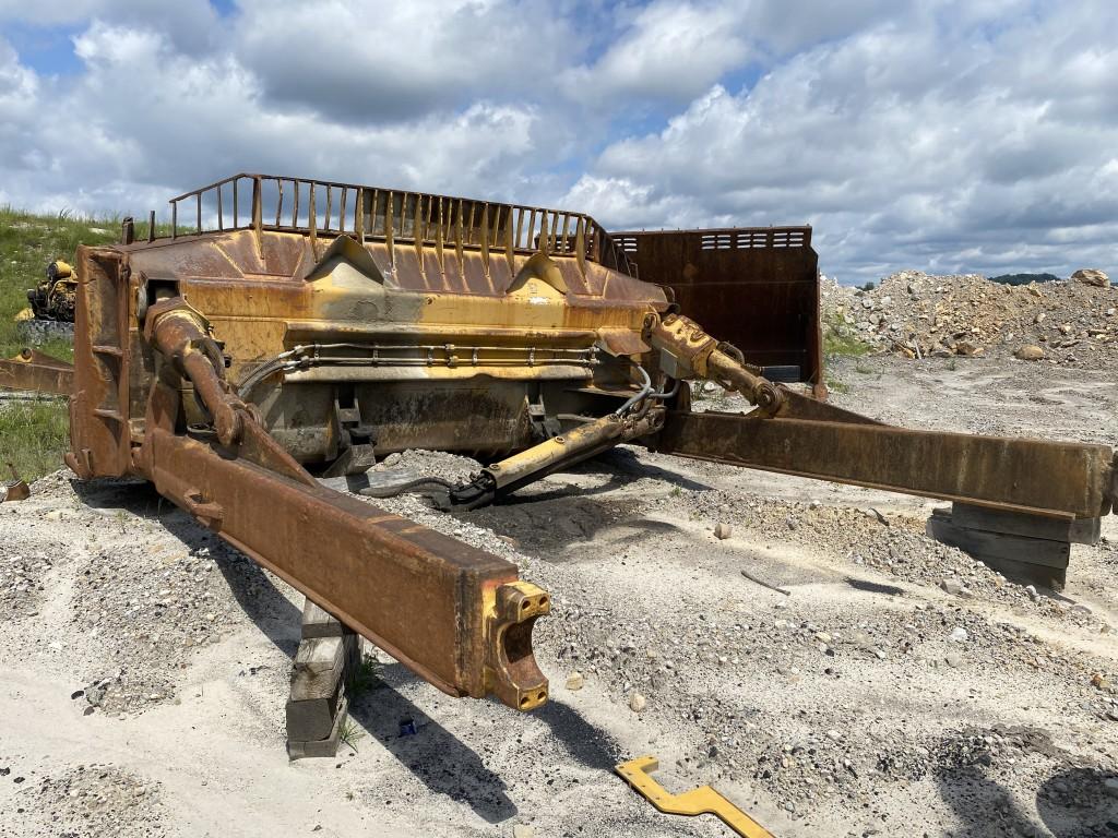 CATERPILLAR D10R DOZER, S/N: AKT00524, CAT 3412E DIESEL ENGINE, COMES WITH 16'6'' WIDE DOZER