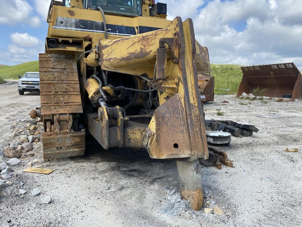 CATERPILLAR D10R DOZER, S/N: AKT00524, CAT 3412E DIESEL ENGINE, COMES WITH 16'6'' WIDE DOZER