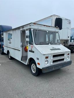 1980 CHEVROLET STEP VAN 30, WITH BEER TAPS AND COOLER, VIN CPT35A3308242, UNIT R5