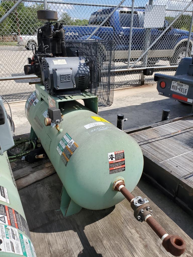 2015 SPEEDAIRE HORIZONTAL AIR COMPRESSOR, MODEL 1WD86, S/N D145893, 23.5 CFM @ 175 PSI, 7.5 HP