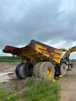 2007 KOMATSU HD 465 ROCK TRUCK, MODEL HD465-7E0, S/N 10019, PIN KMTHD024V26010019, 2,849 MILES