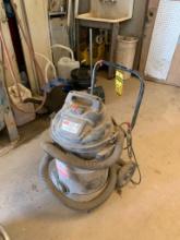 Dayton Wet/Dry Vacuum