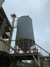 Long Silo, Approx. 20' Dia X 28' T