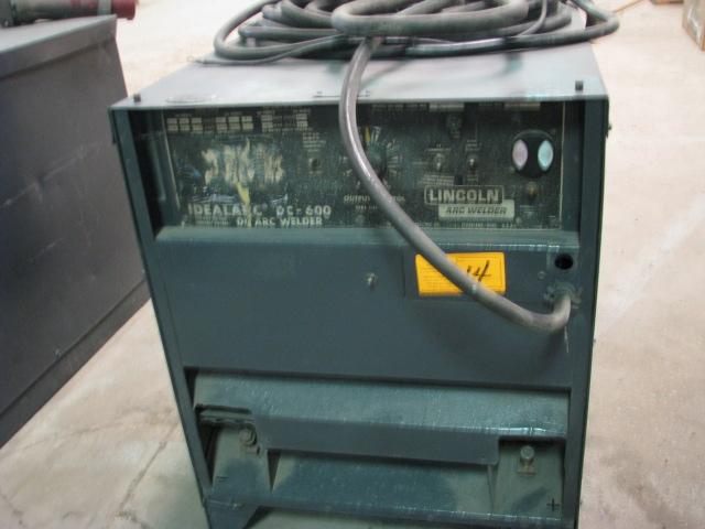 Lincoln idealarc Model DC-600 Electric welding Machine 230/460 3ph