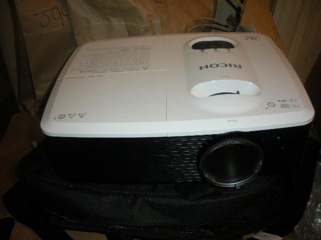 Rich Model PJX2440 LCD Projector