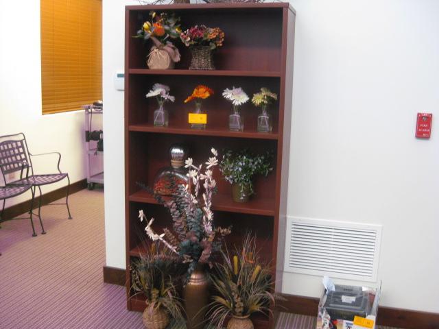 Lot artificial Plants (13) Shelf not included