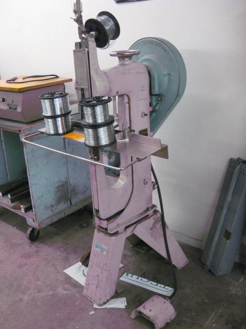 Bositich Model 7AW SN G784299 Wire Stitcher