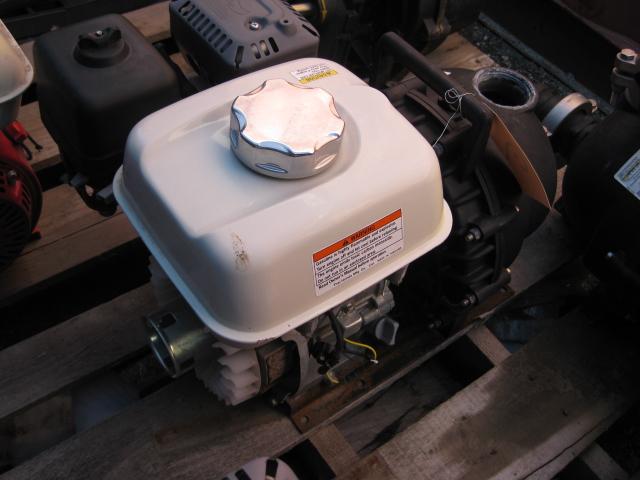 Honda Model GX160 Gas Engine with pump missing pull rope