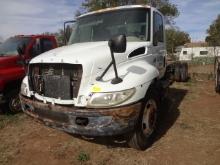 2001 International 4300 SBA 4x2 Cab/Chassis Engine: DT466 *Condition Unknown