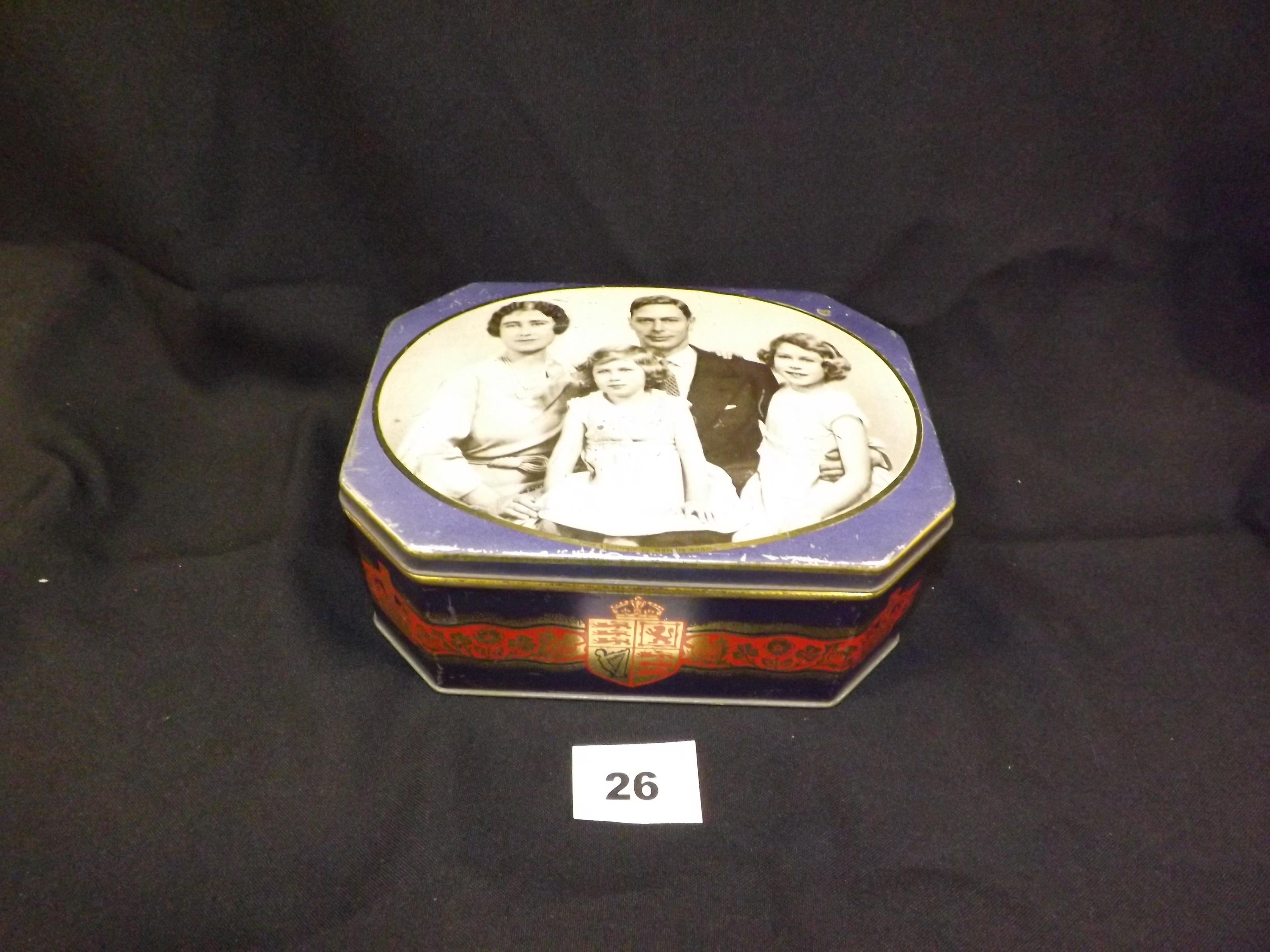 Commemorative Tin British Royal Family circa 1936