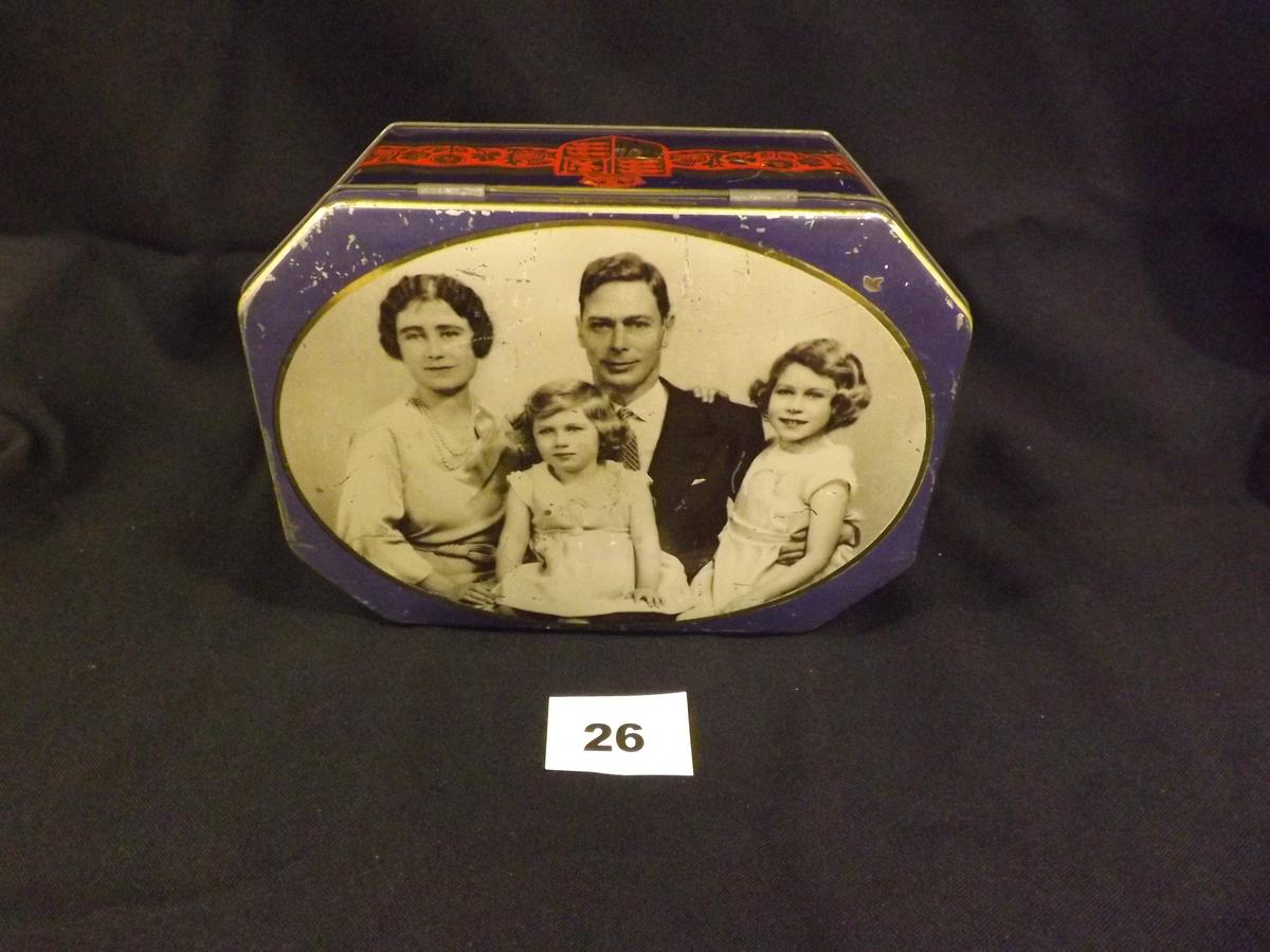 Commemorative Tin British Royal Family circa 1936