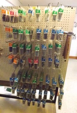 Nail Assortment & Hammers (253)