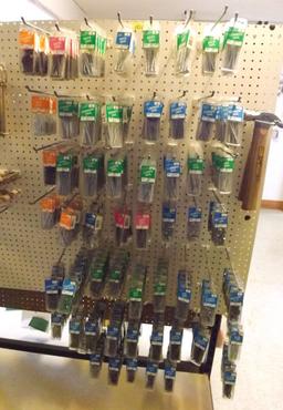 Nail Assortment & Hammers (253)