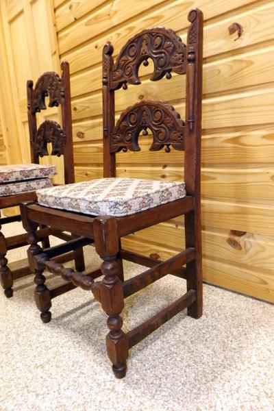 Set of 4 Dining Chairs, Carved Backs