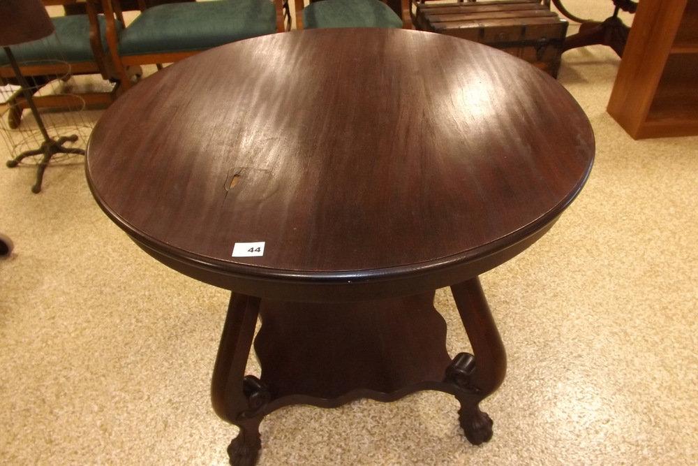 Round Claw Foot Table w/Shelf on Bottom