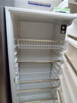 Whirlpool upright freezer