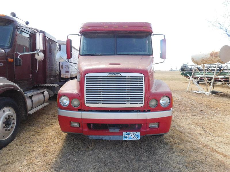 1998 Freightliner Semi-Truck