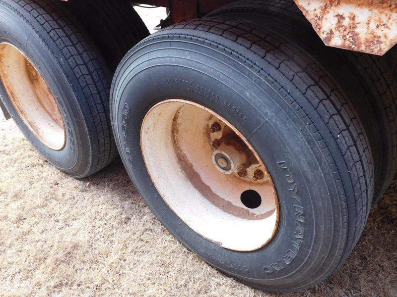 1982 Timpte Grain Trailer