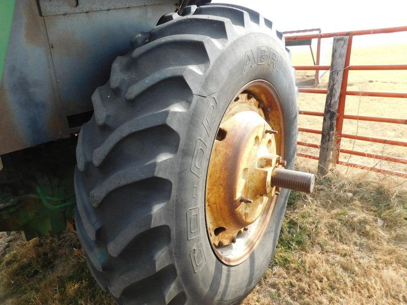 John Deere 4640 Tractor