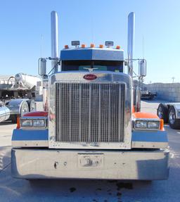 2001 Peterbilt Day Cab Truck