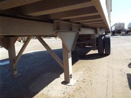 2000 Travis Aluminum Pneumatic Trailer