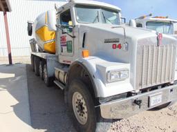 2006 Kenworth McNeilus Mixer Truck