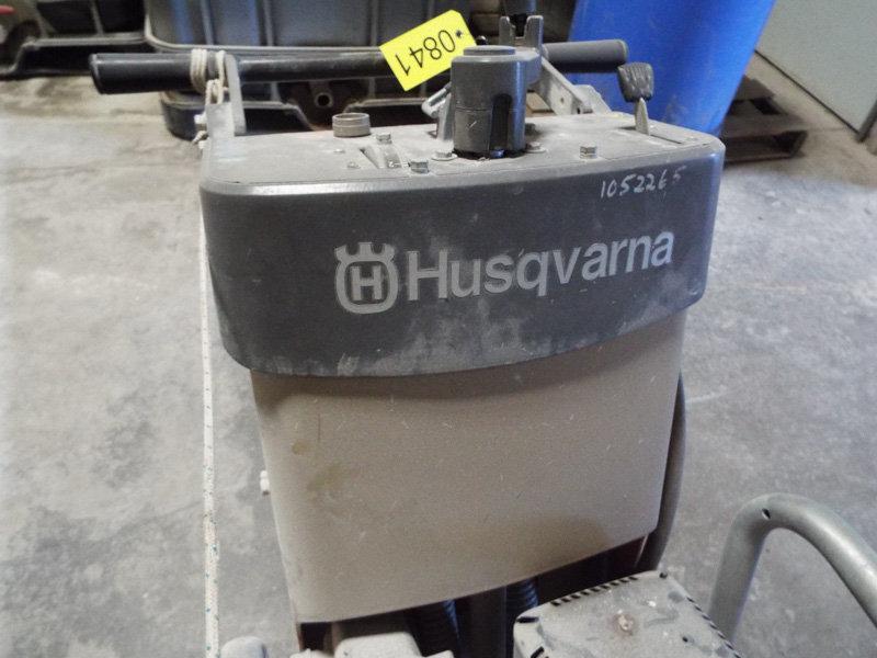 Husqvarna FS413 Portable Gas Concrete Saw