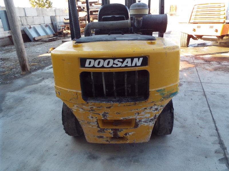 2007 Doosan D35S Forklift