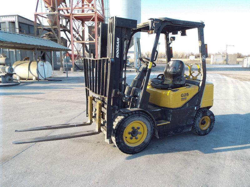 2007 Doosan Forklift