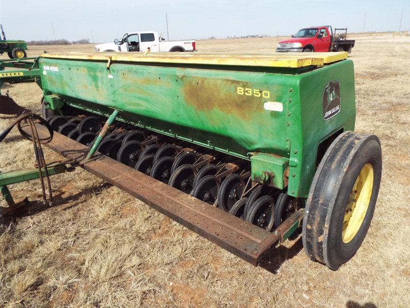 John Deere 8350-1610D 30-5 D.D. Grain Drill