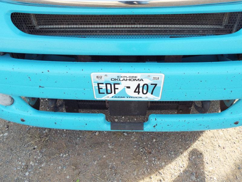 2007 Light  Blue Freightliner Columbia Truck