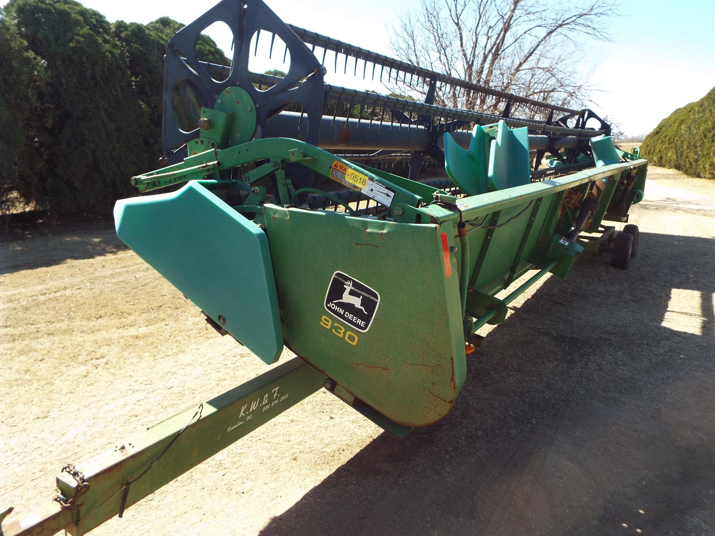 John Deere 930 platform header, 30'