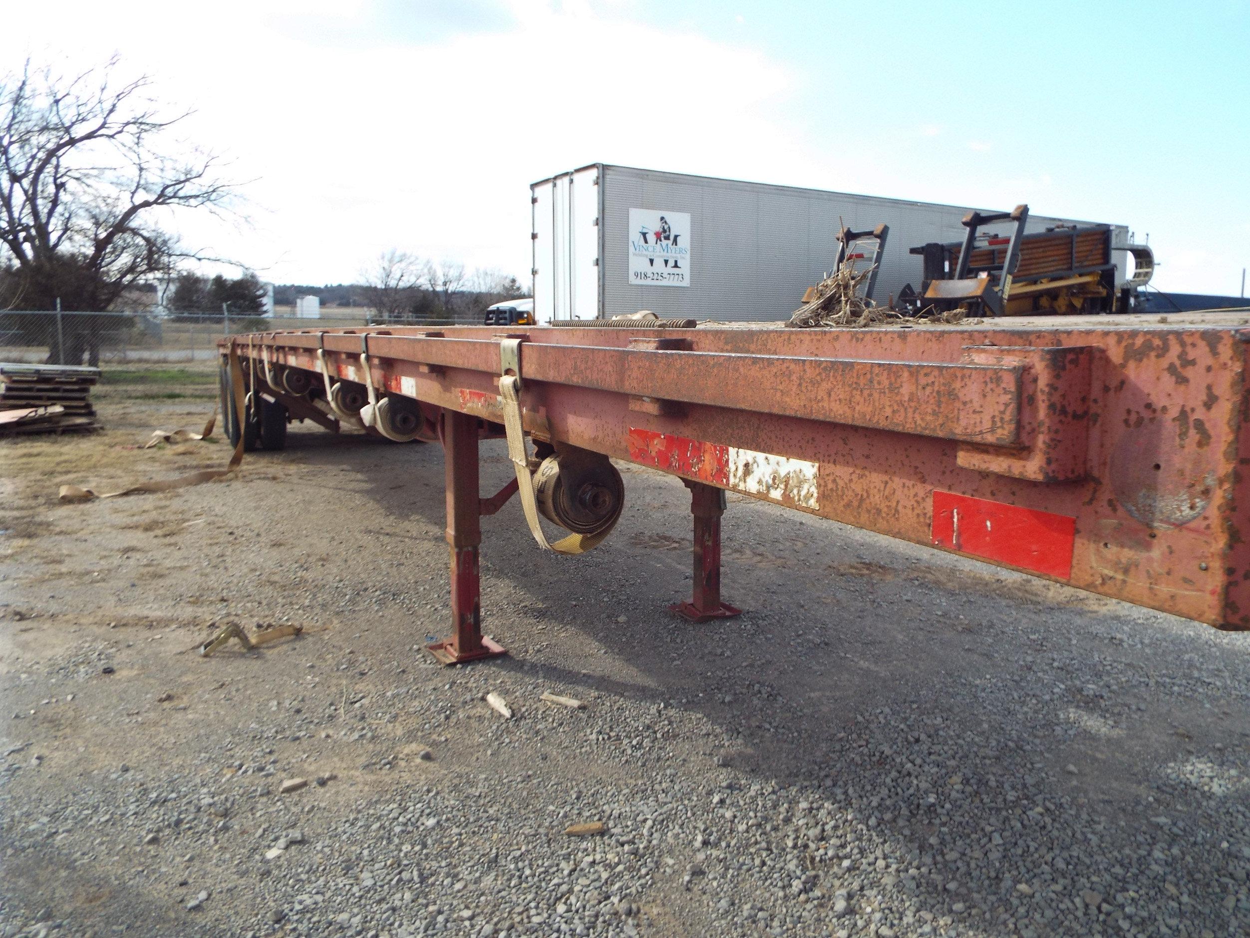 1991 Fruehauf float trailer