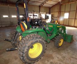 John Deere 3038E Tractor