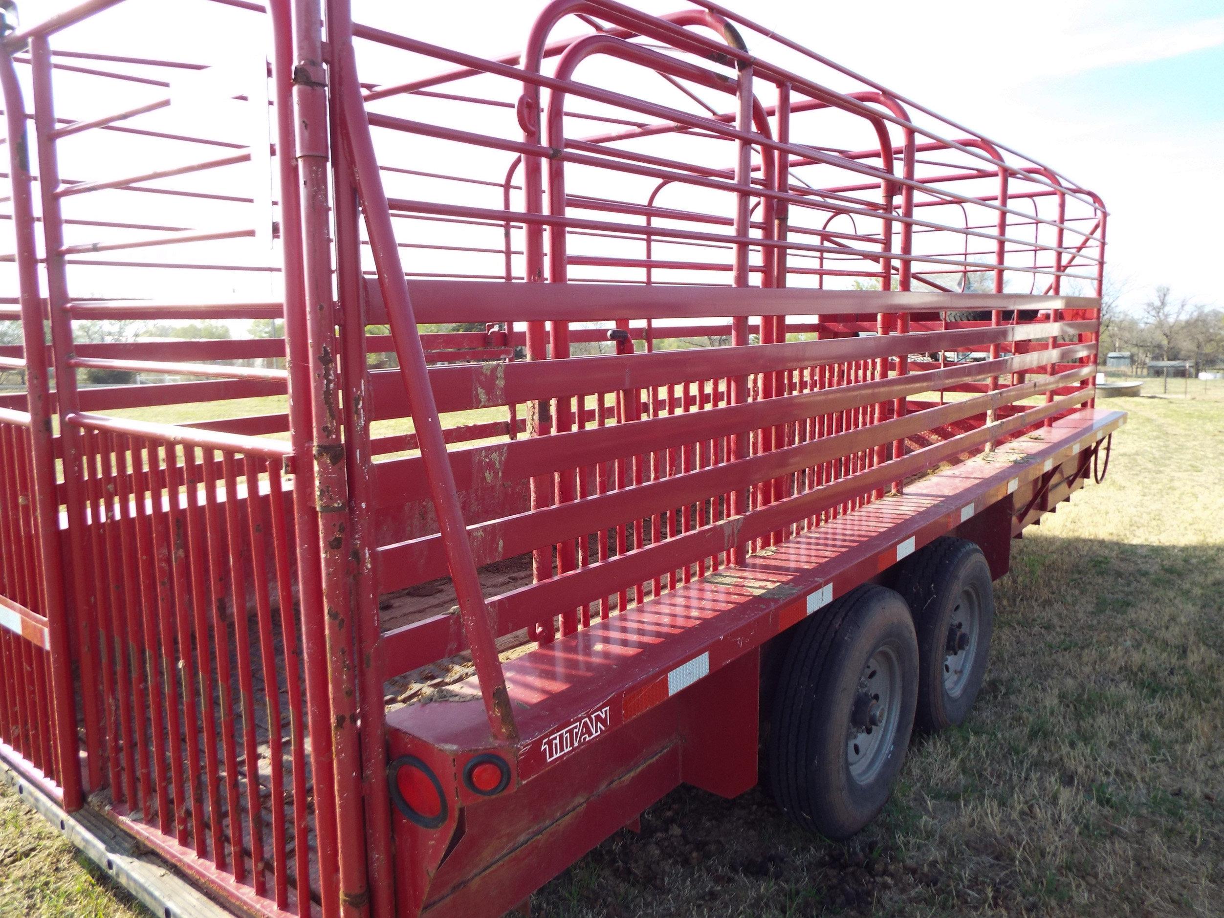 20 ’Red Titan Stock Trailer